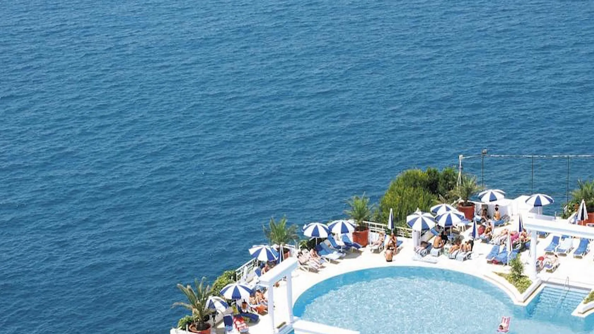 Korumar Hotel Deluxe Kusadası Feriested