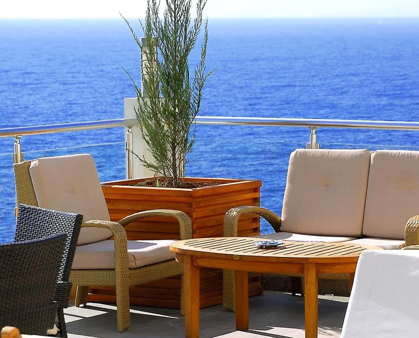 Korumar Hotel Deluxe Kusadasi 5*,