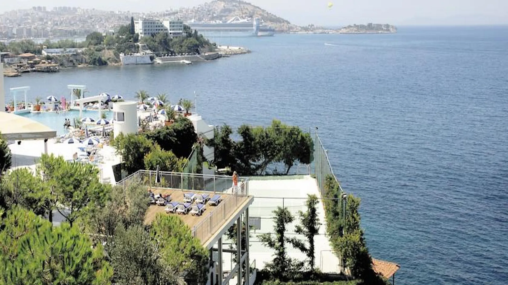 ***** Semesteranläggning (resort) Korumar Hotel Deluxe Kusadası Turkiet