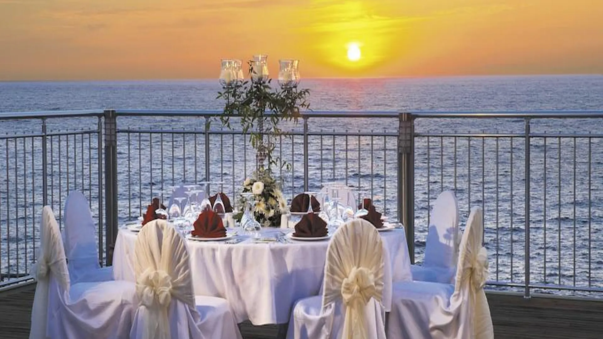 Korumar Hotel Deluxe Kusadası