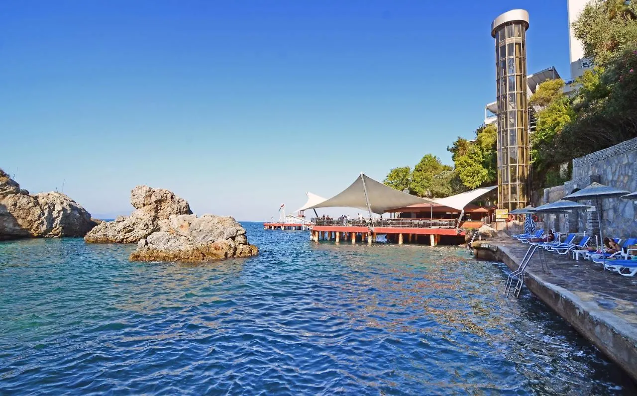Semesteranläggning (resort) Korumar Hotel Deluxe Kusadası