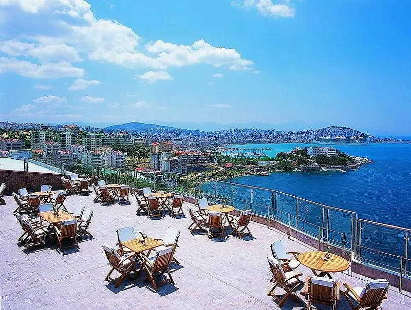Korumar Hotel Deluxe Kusadası Semesteranläggning (resort)